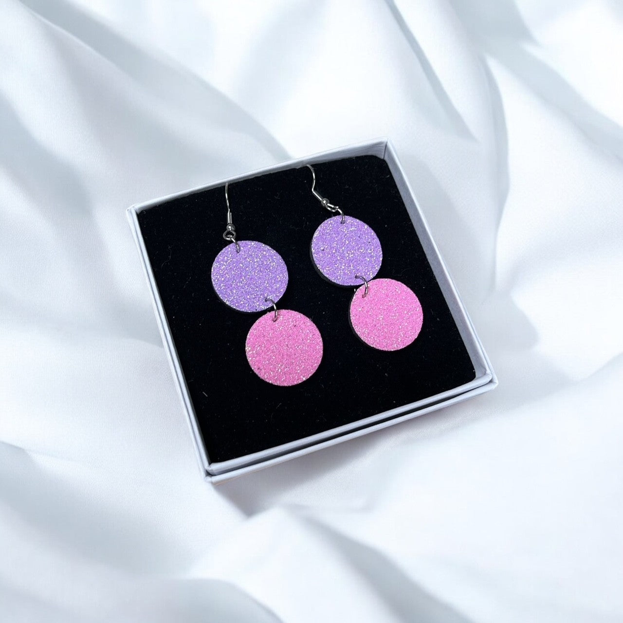 Glitterpallot-korvakorut, nahkaa (eri värejä)