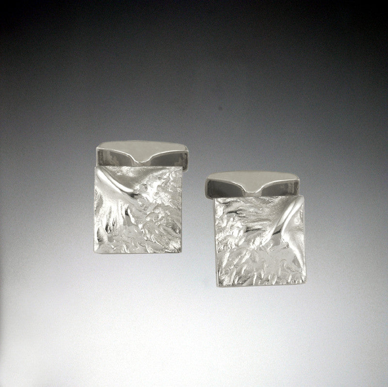 Honka-kalvosinnapit, hopeaa TILAUSTUOTE