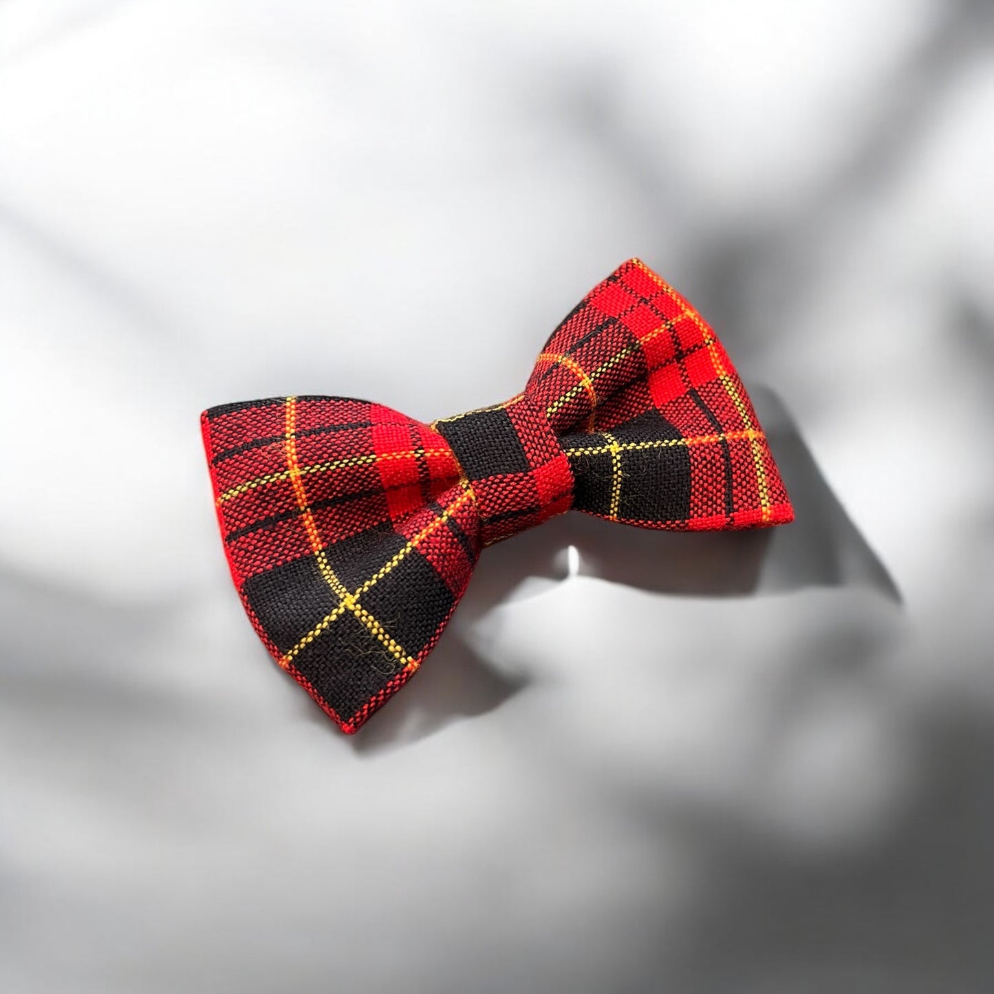 Eddie-rusetti, lemmikin rusetti (eri värejä)