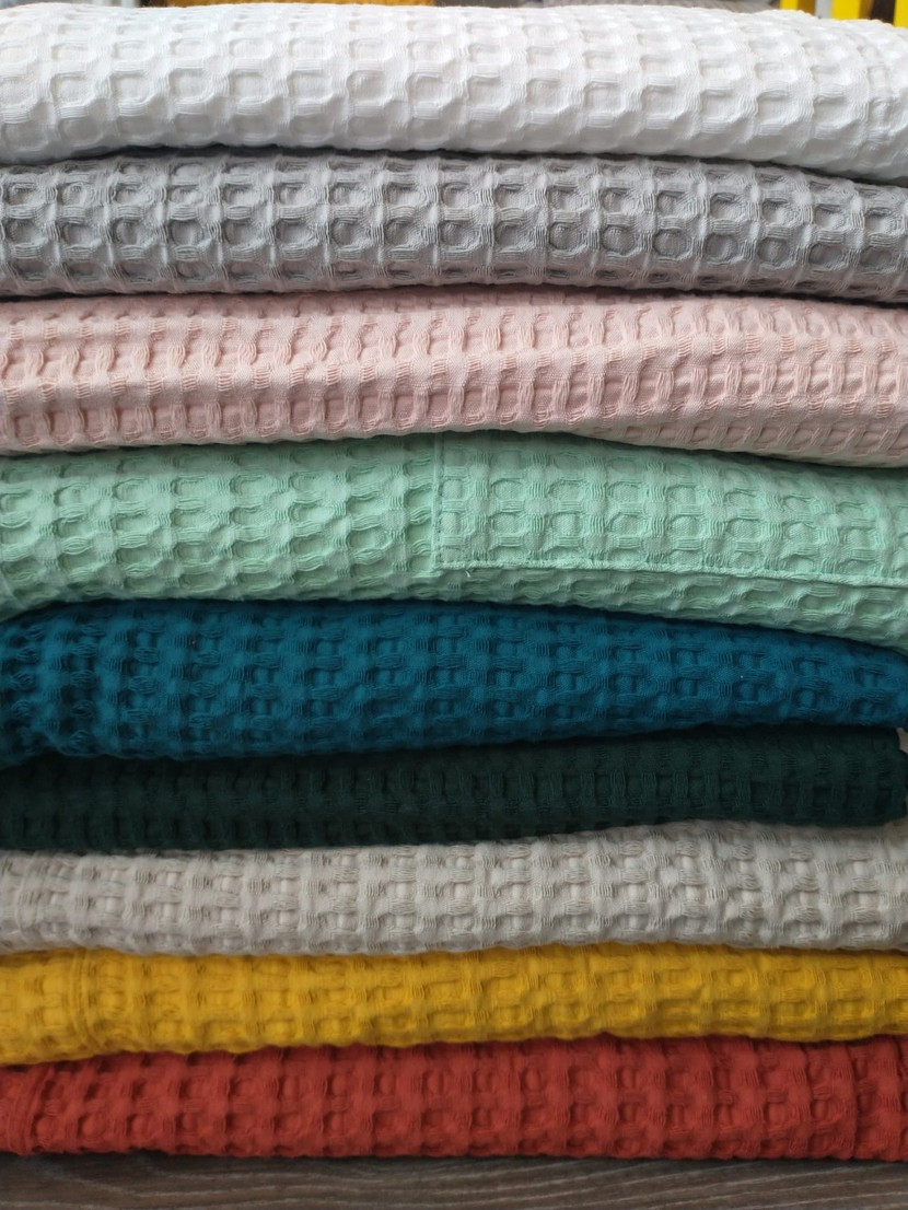 Kylpyviitta, eri kokoja ja värejä