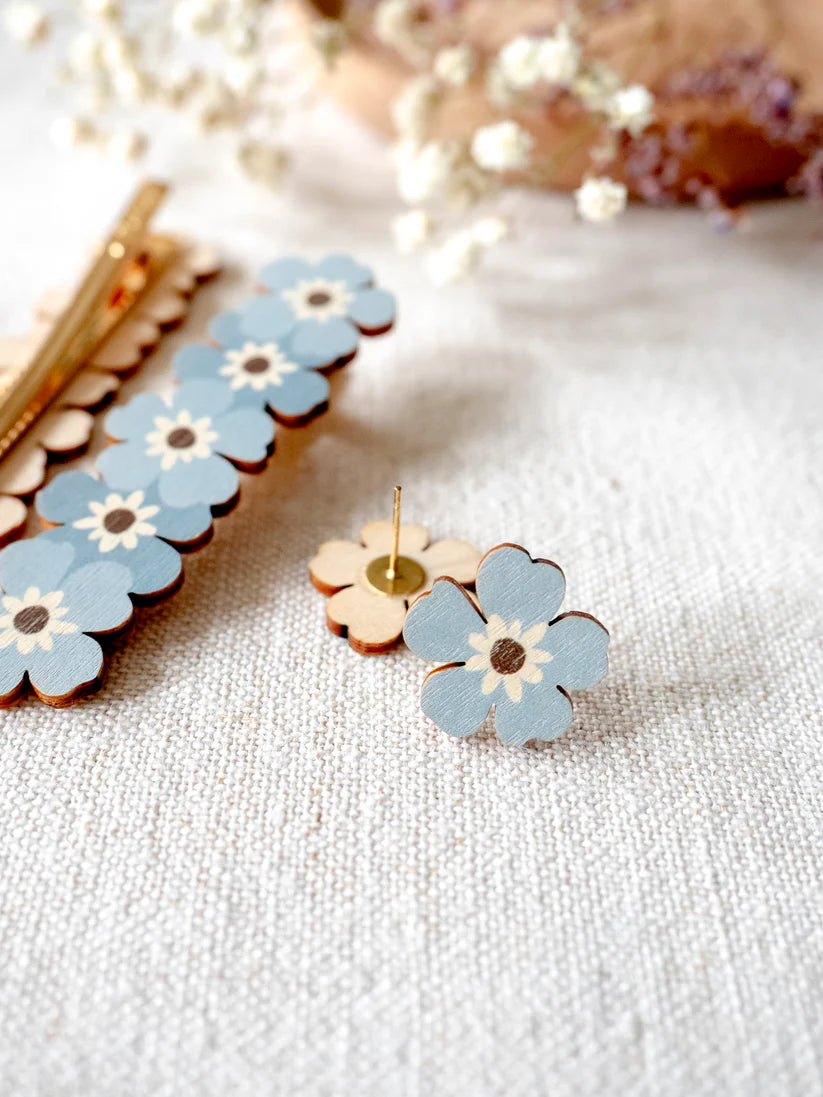 Liina-nappikorvakorut, vaneriset kukkakorvikset