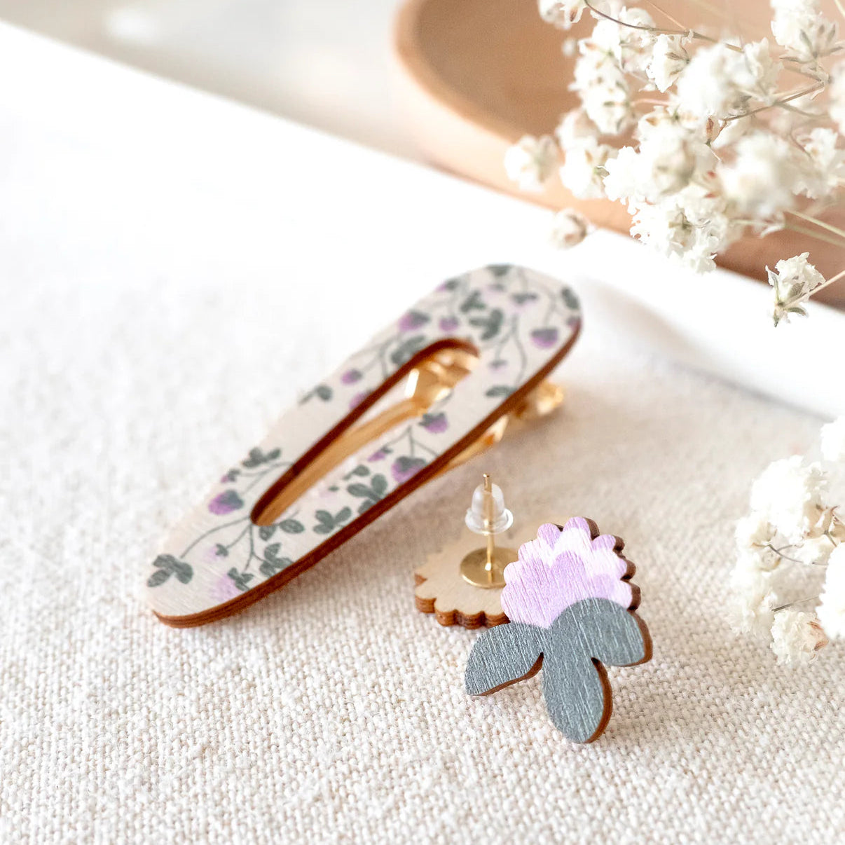 Milja-nappikorvakorut