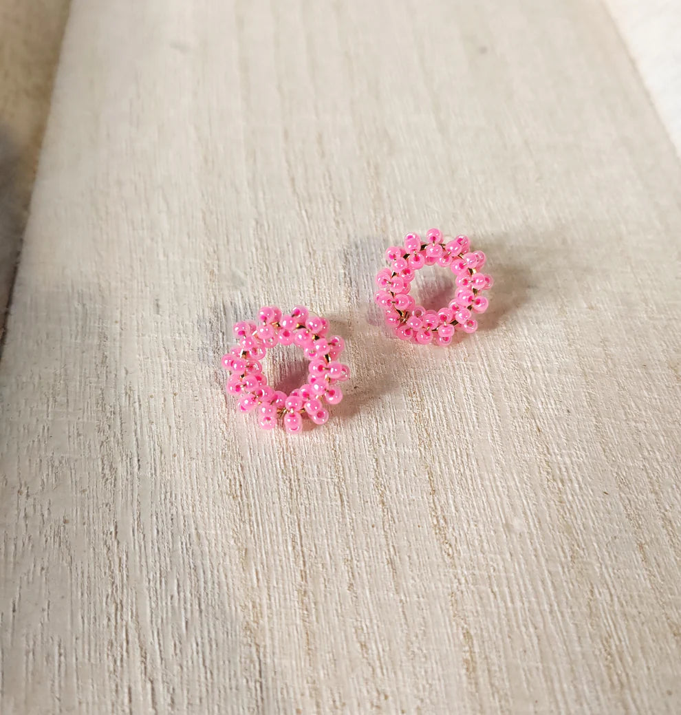 Lilli-korvakorut, kullattu messinki (eri värejä)