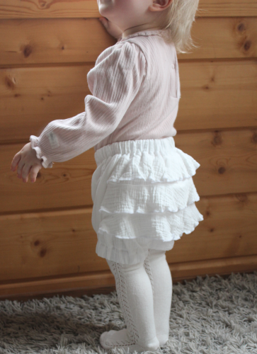 Frillabloomersit, röyhelöpöksyt tuplaharsosta (eri värejä)