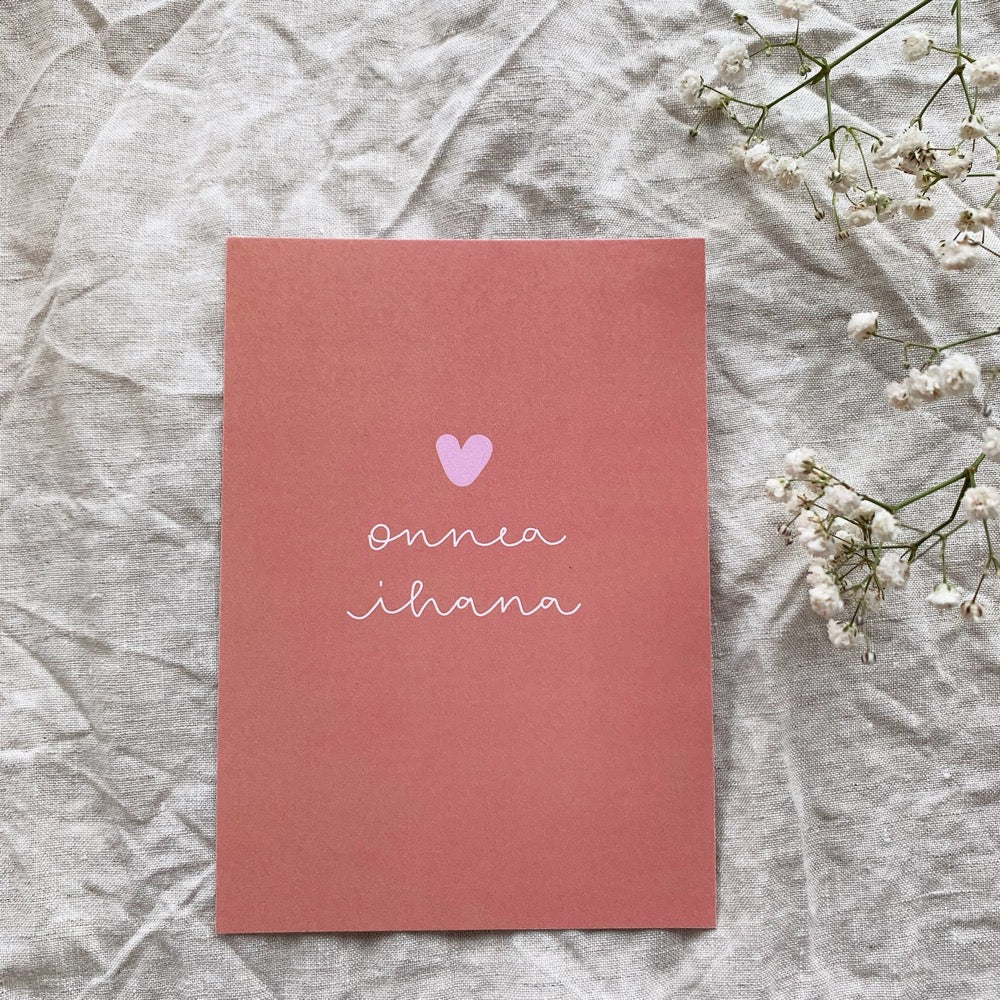 Hellevisuals onnittelukortti x Kaarnavilla