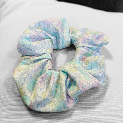 Ysärilove-hiusdonitsi, Sensitive (eri värejä)