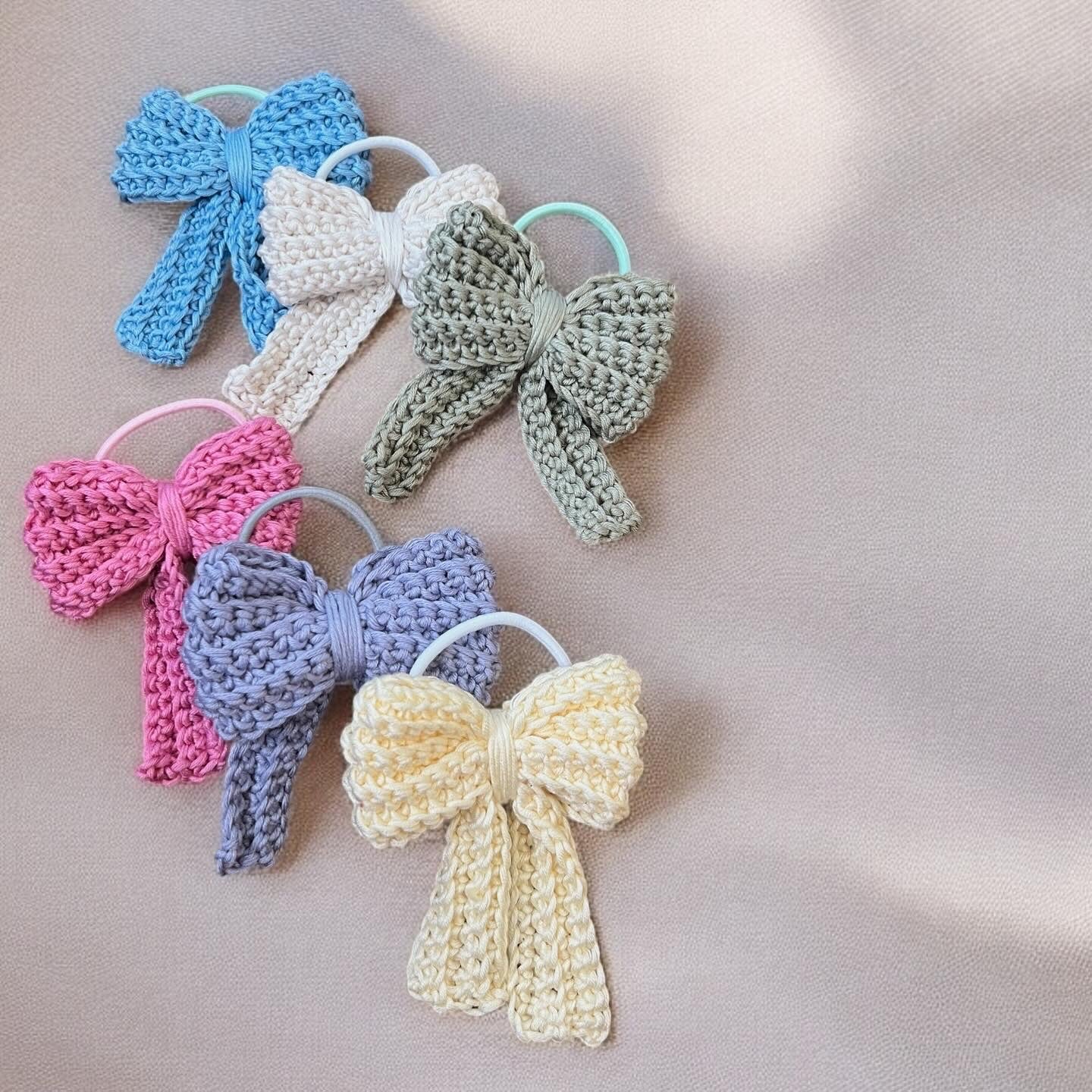 Crochet Bow Hairpin (various colors)