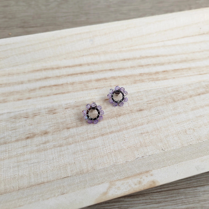 Aava-korvakorut, teräksen värisillä yksityiskohdilla (eri värejä)