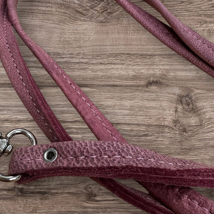 Avainnauha, peurannahkaa (eri värejä)