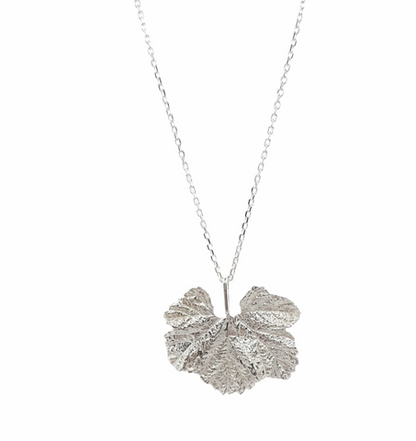 Lakanlehti-pendant, eco-silver