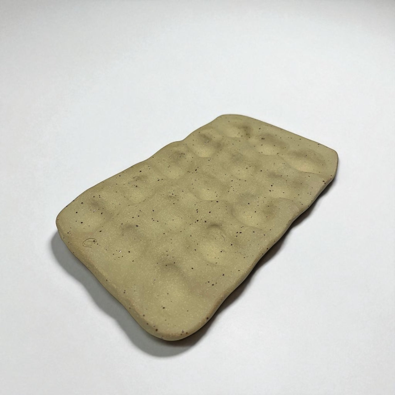 Senap Ceramics kananmunakenno 15 kananmunalle