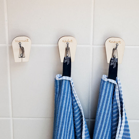 Towel hook with text (various versions)