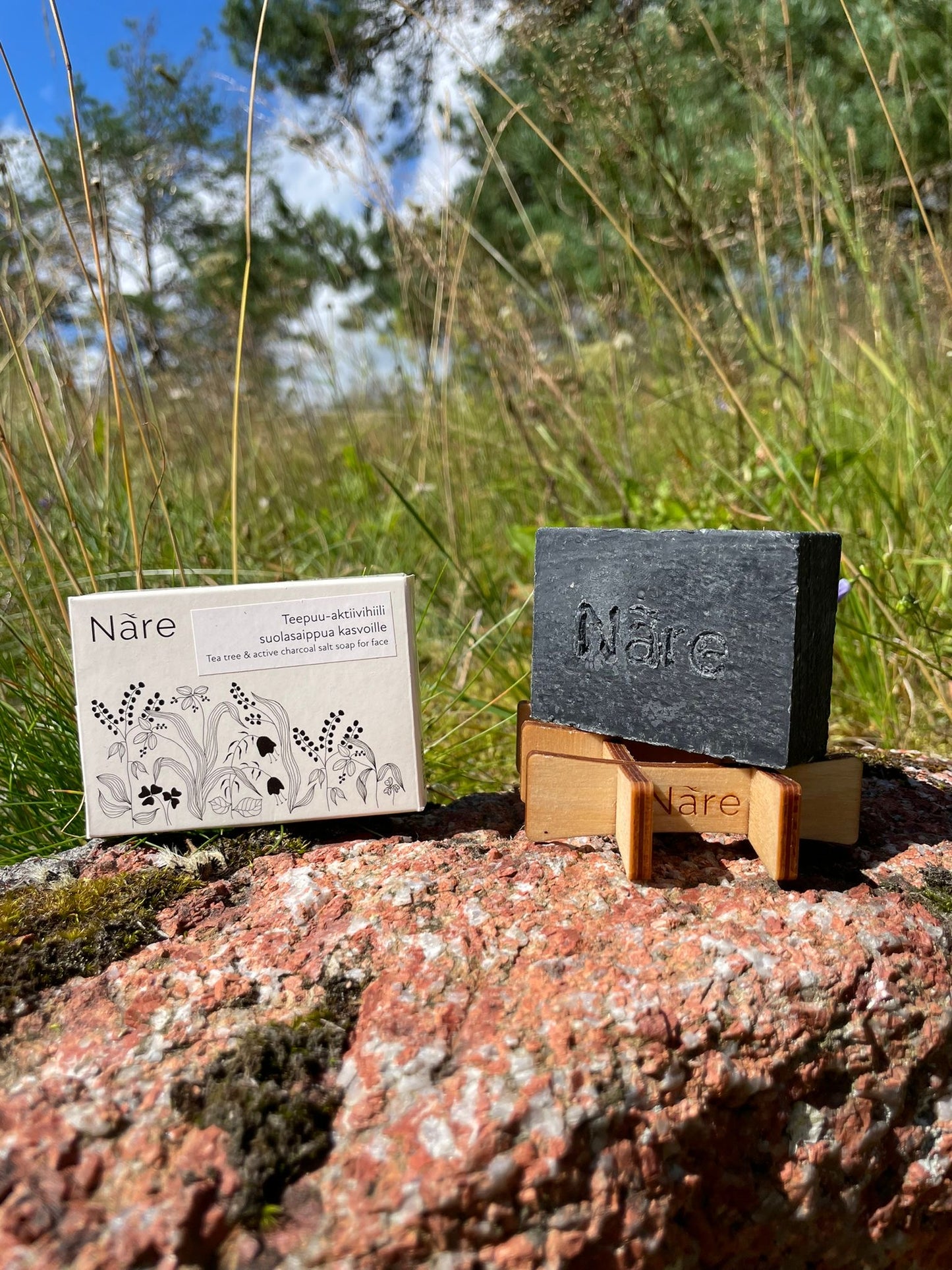 Tea tree activated charcoal soap for the face