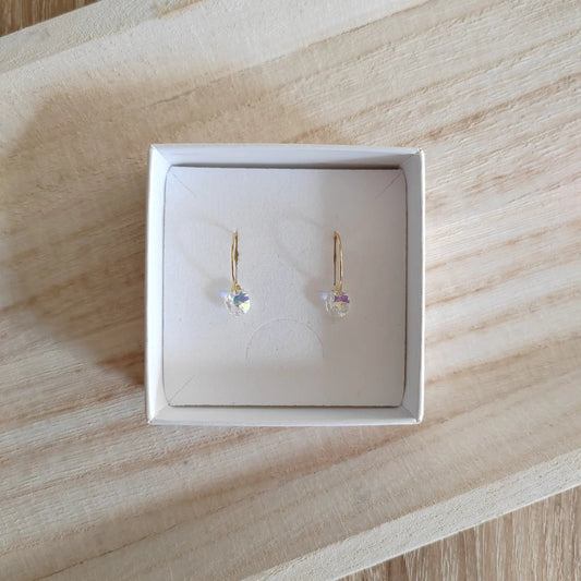 Sade korvakorut (eri värit)