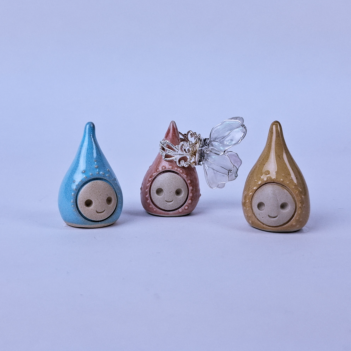Sormuset, Ceramic ring stand (various types)