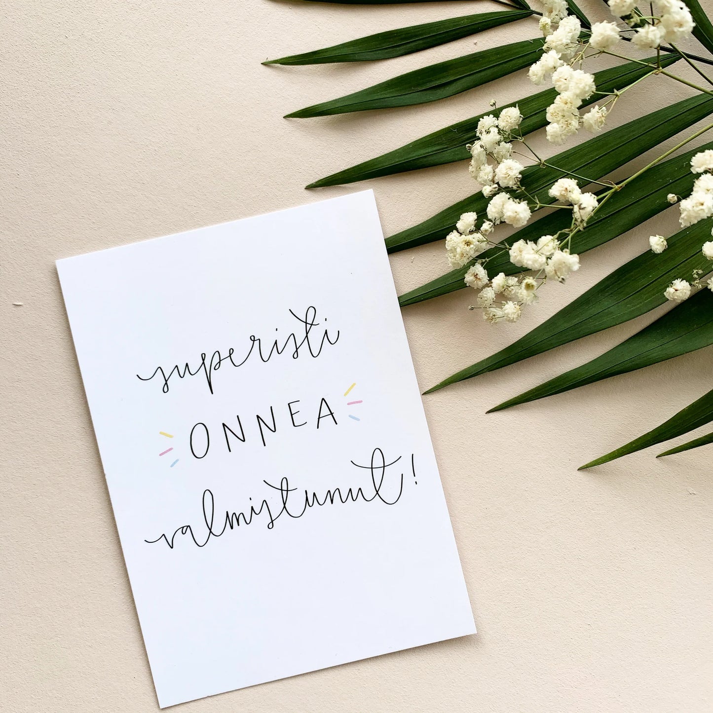 Superisti onnea valmistunut - postikortti